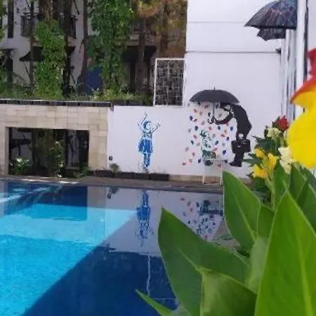 The Silk At Dago Boutique Hotel